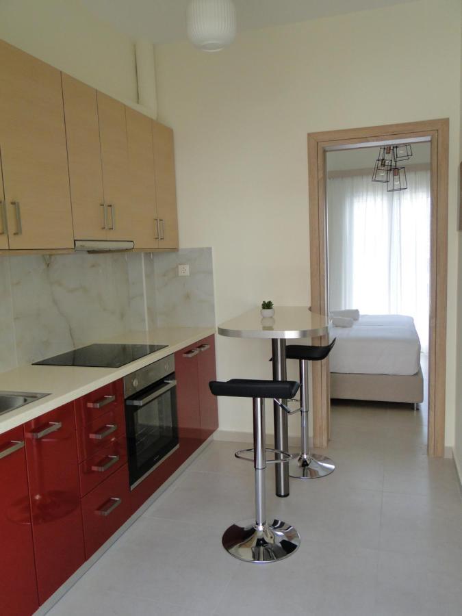 Chrysanthe'S Apartments No2 Poros Town Esterno foto